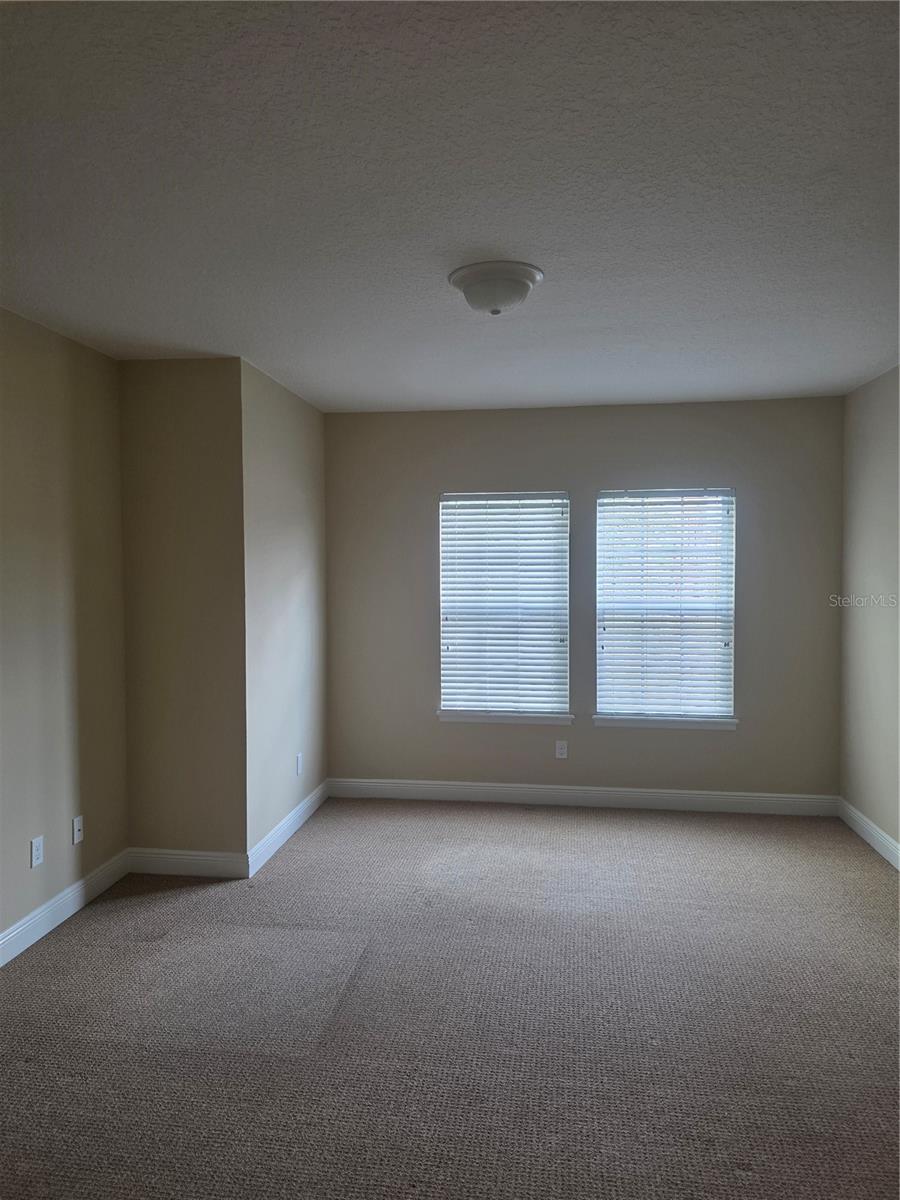 SAVANNAH PARK - Residential