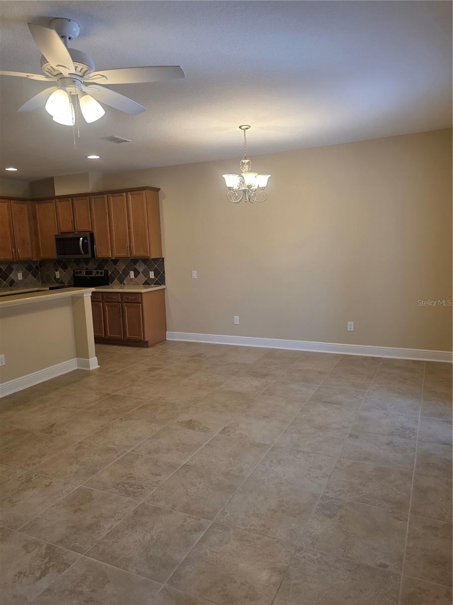 SAVANNAH PARK - Residential