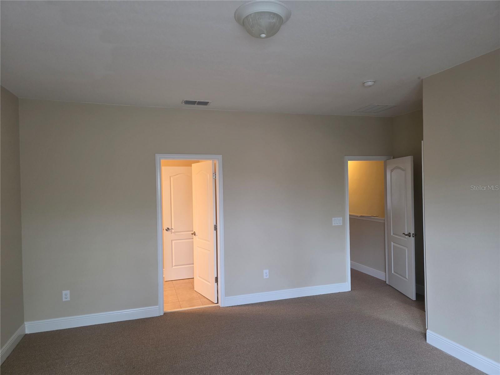 SAVANNAH PARK - Residential
