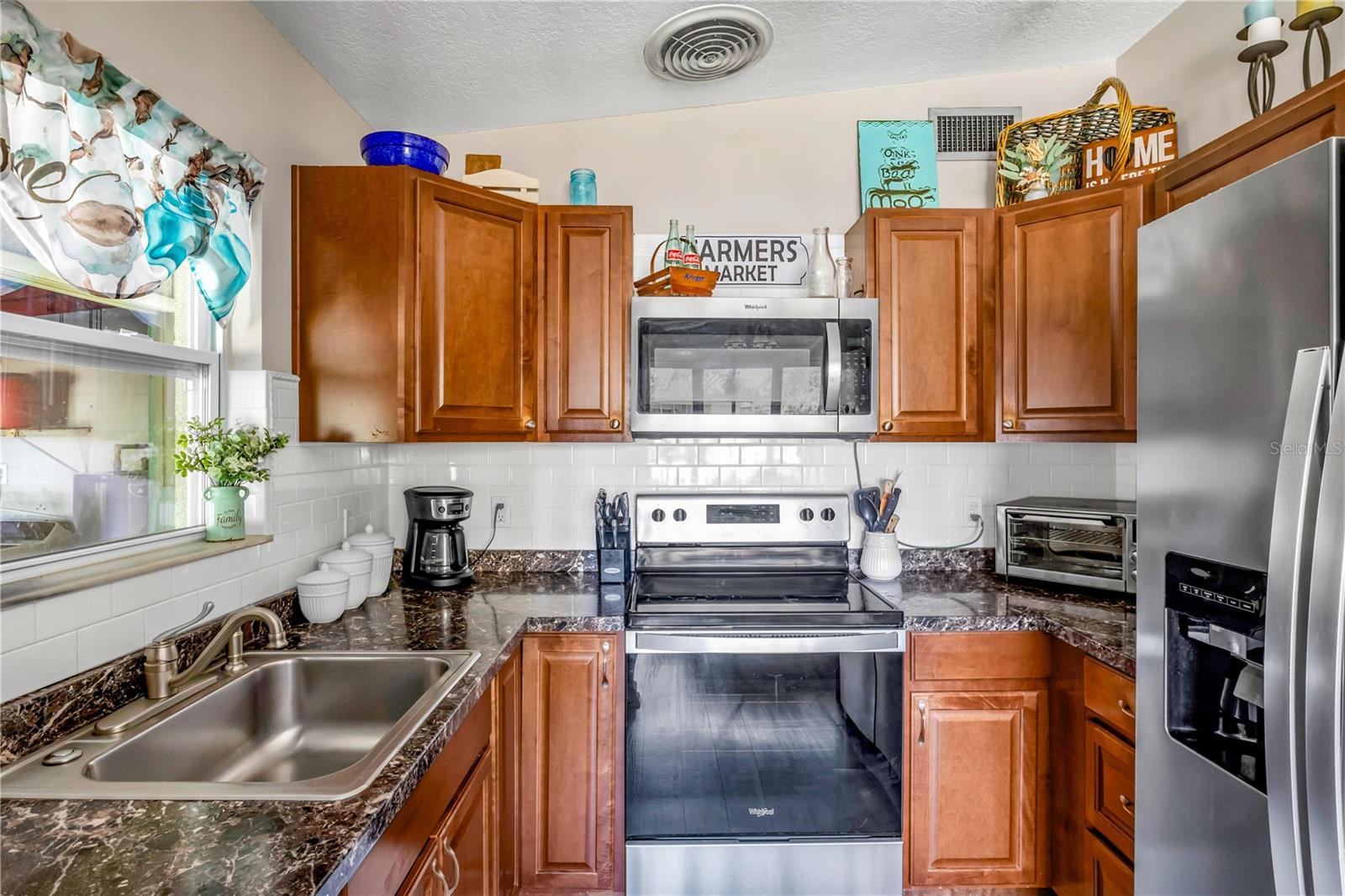 SOUTH PINECREST 2ND ADD - Residential