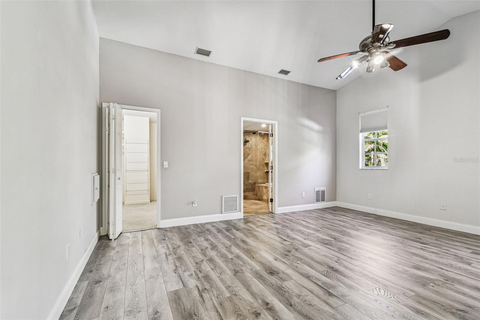 WOODS AT LAKE SEMINOLE UNIT TWO - Residential