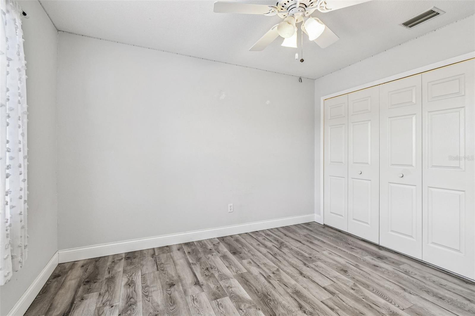 WOODS AT LAKE SEMINOLE UNIT TWO - Residential