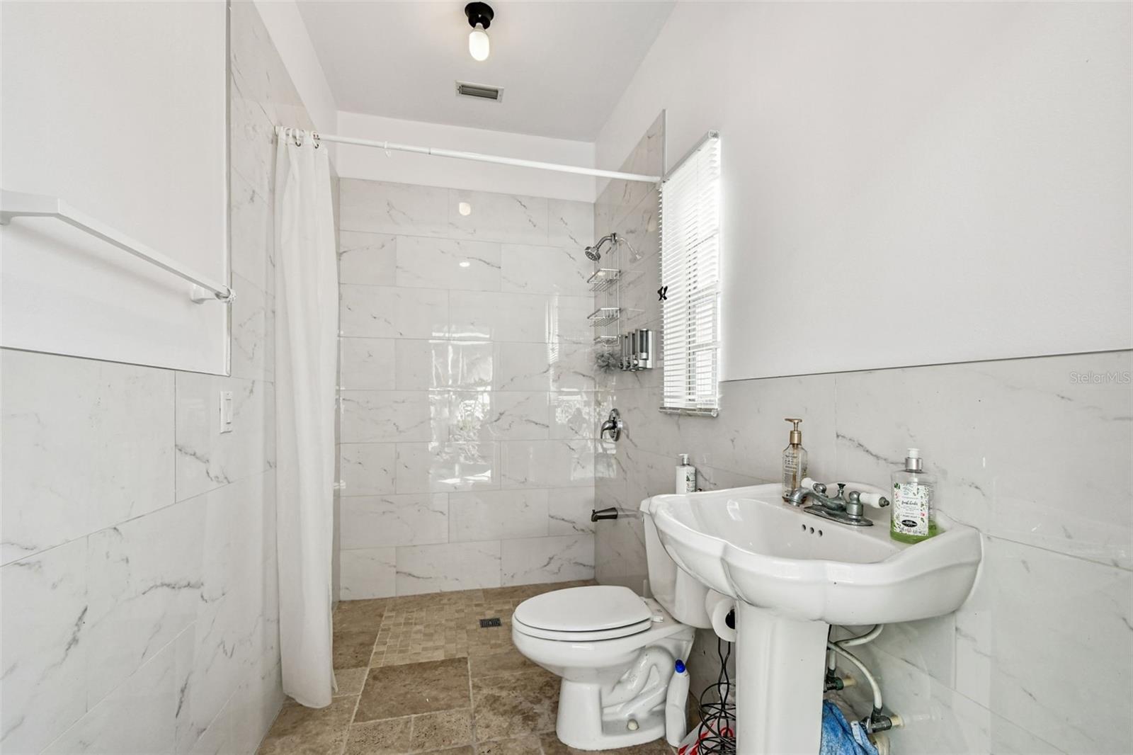 WOODS AT LAKE SEMINOLE UNIT TWO - Residential