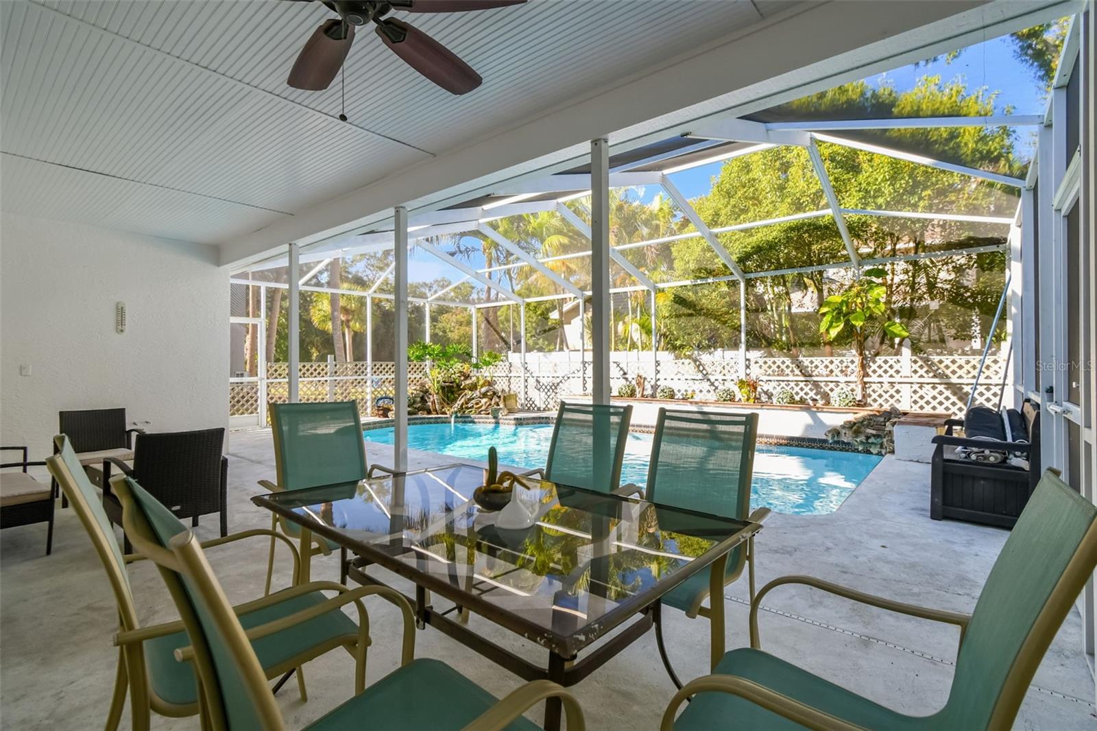 WOODS AT LAKE SEMINOLE UNIT TWO - Residential