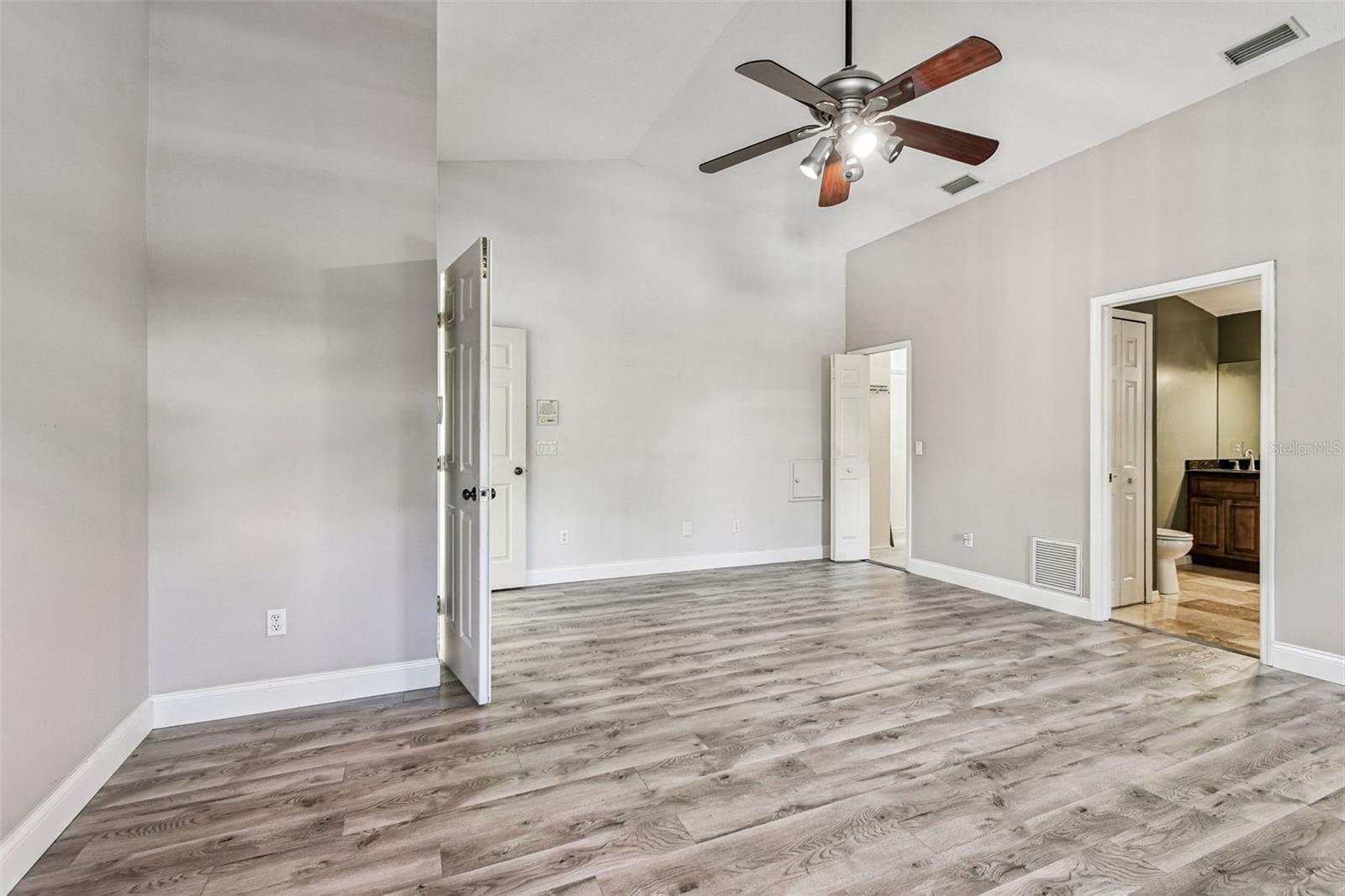 WOODS AT LAKE SEMINOLE UNIT TWO - Residential