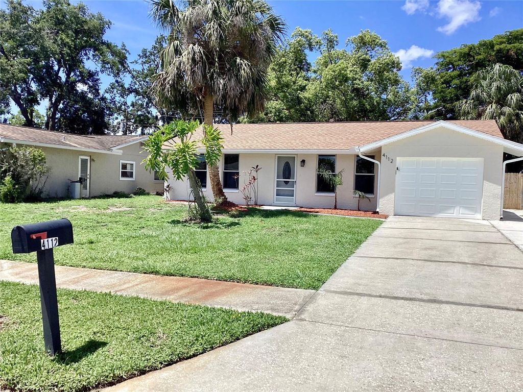 Photo of 4112 Cochise Terrace, Sarasota, FL 34233 (MLS # A4656413)