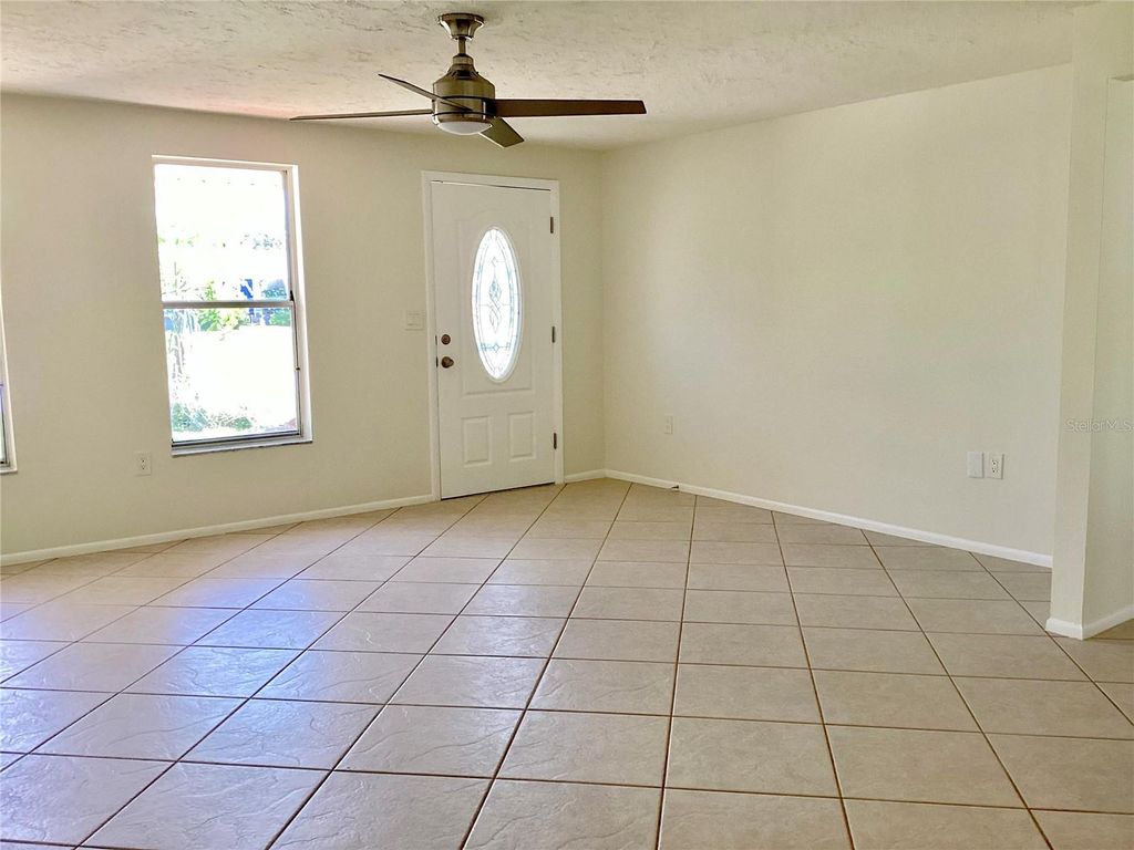 Photo of 4112 Cochise Terrace, Sarasota, FL 34233 (MLS # A4656413)