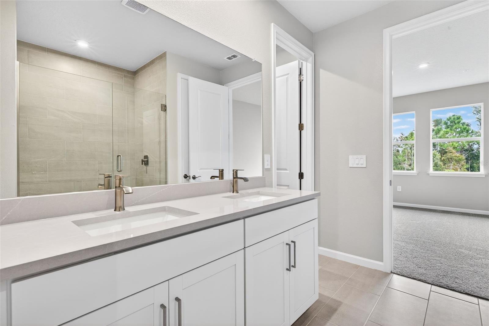 LAKESPUR AT WELLEN PARK - Residential