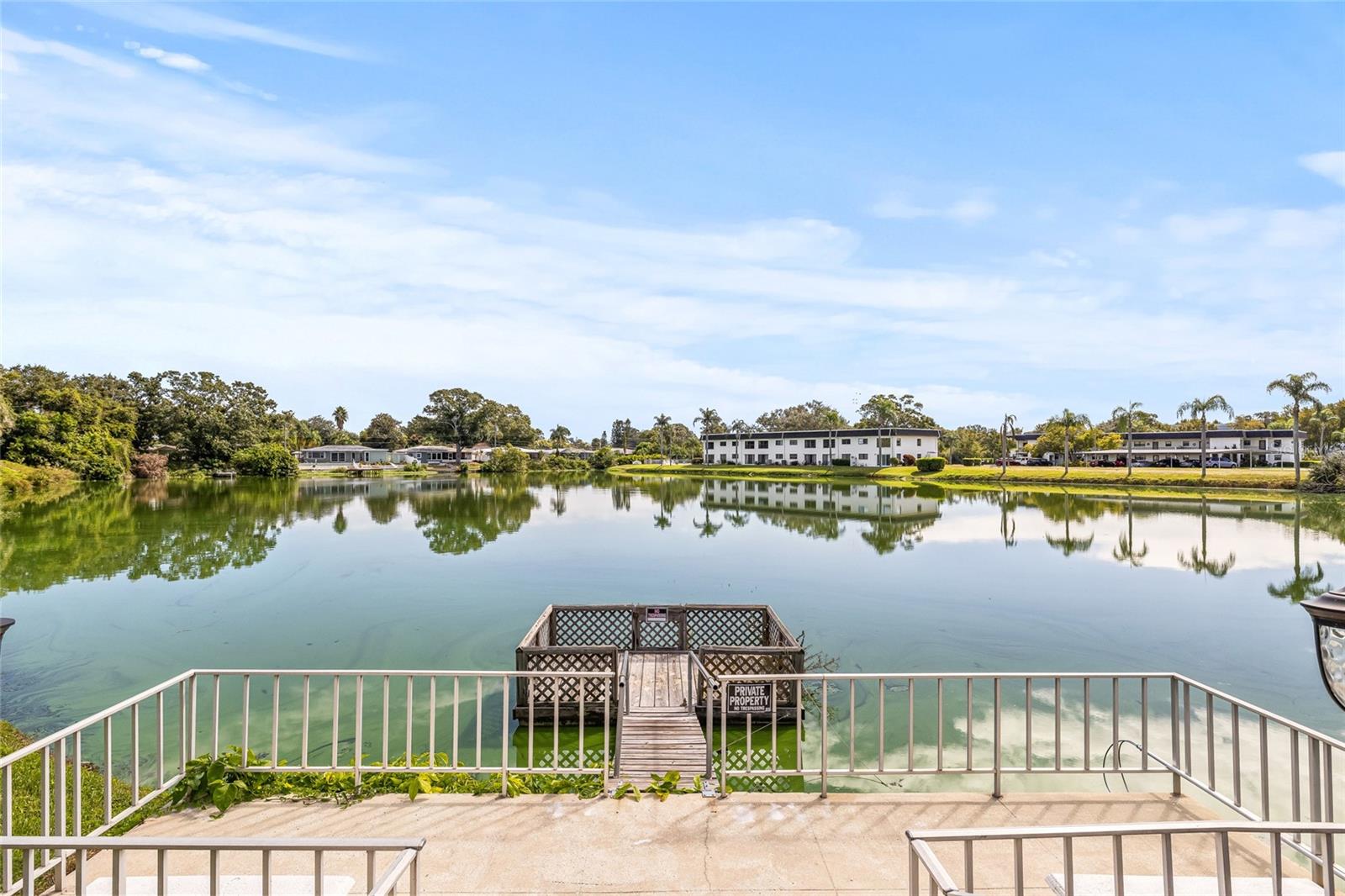 PENTHOUSE GROVES - Residential