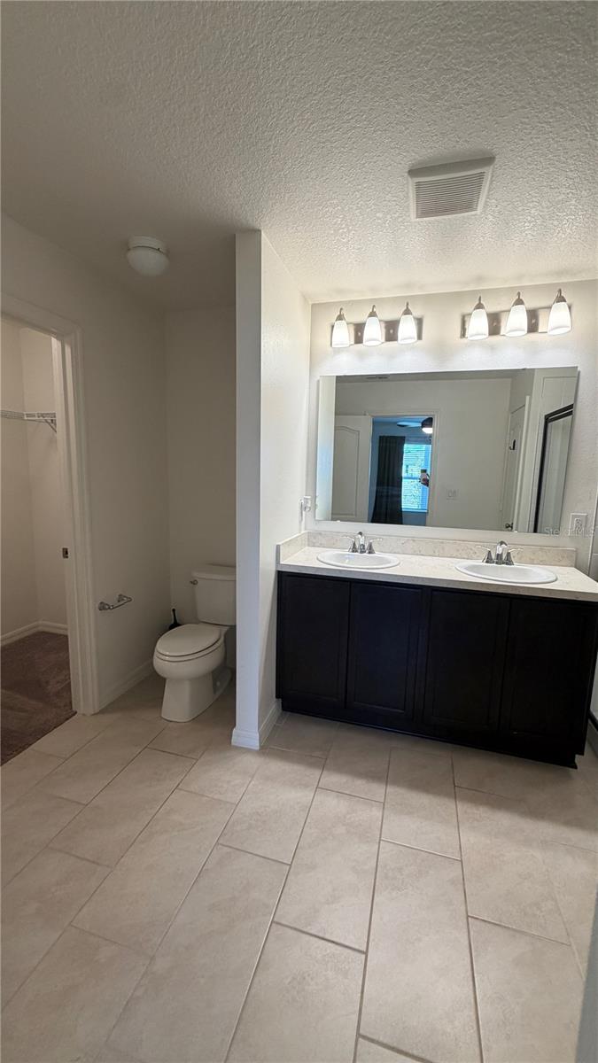 SPIRIT LNDGS - Residential Lease