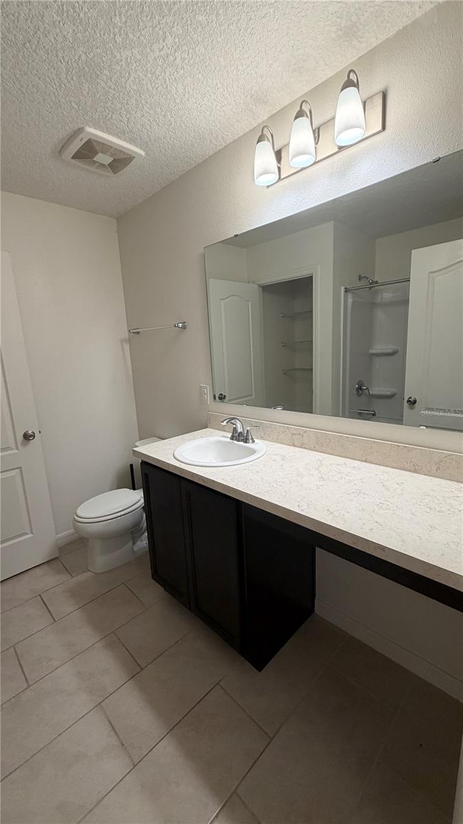 SPIRIT LNDGS - Residential Lease