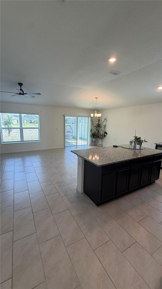 SPIRIT LNDGS - Residential Lease