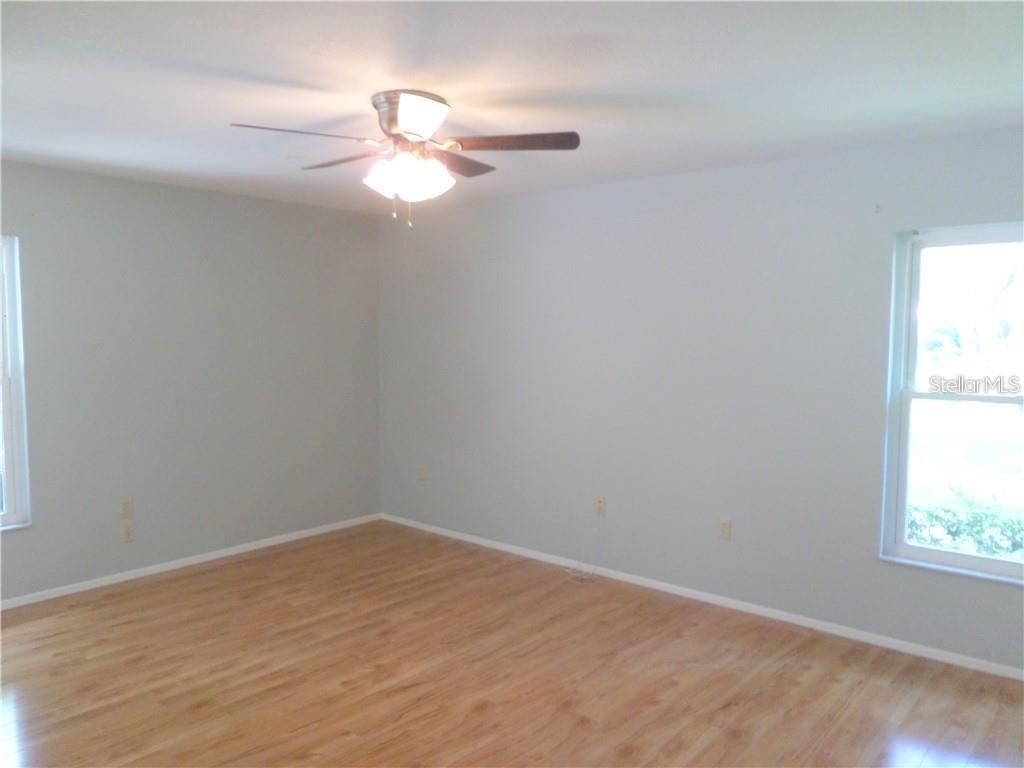 GARDEN LAKES VILLAGE SEC 2 - Residential Lease