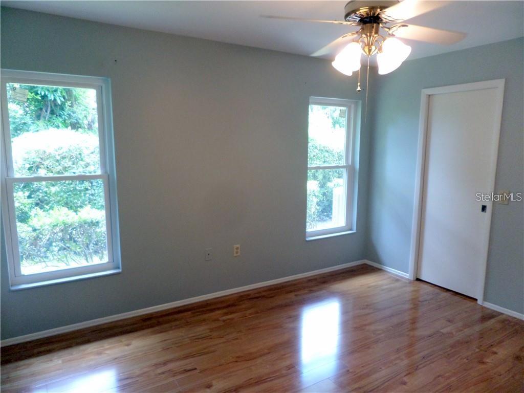 GARDEN LAKES VILLAGE SEC 2 - Residential Lease