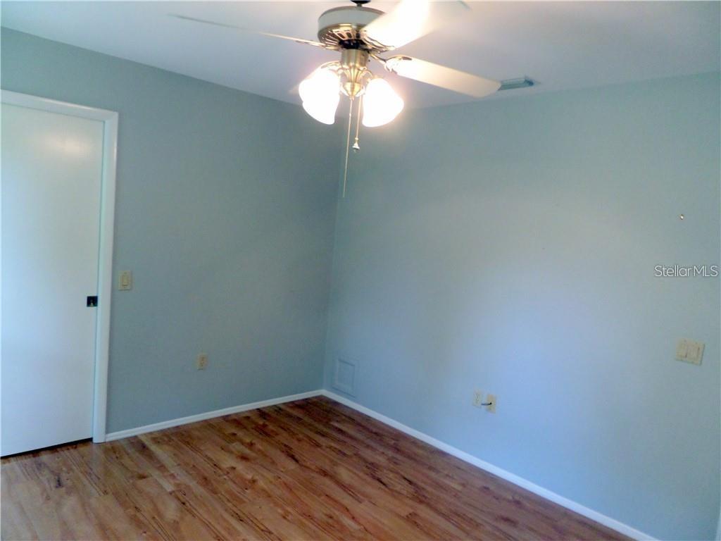 GARDEN LAKES VILLAGE SEC 2 - Residential Lease