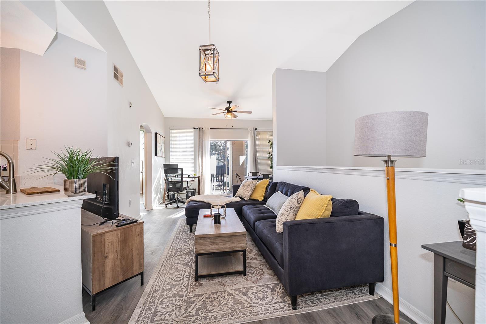 BORDEAUX BLDG 1 - Residential