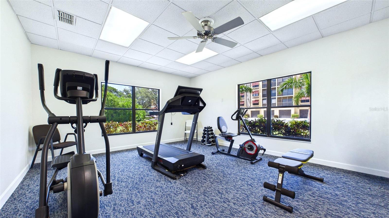 6000 PARK PLACE CONDO - Residential