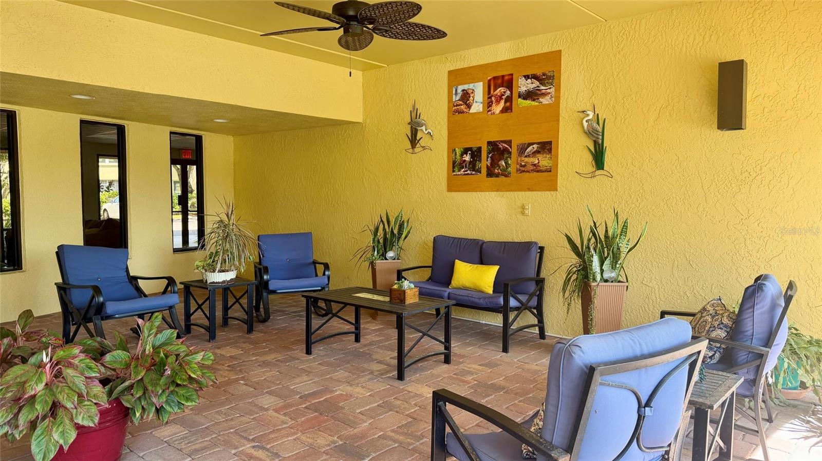 6000 PARK PLACE CONDO - Residential