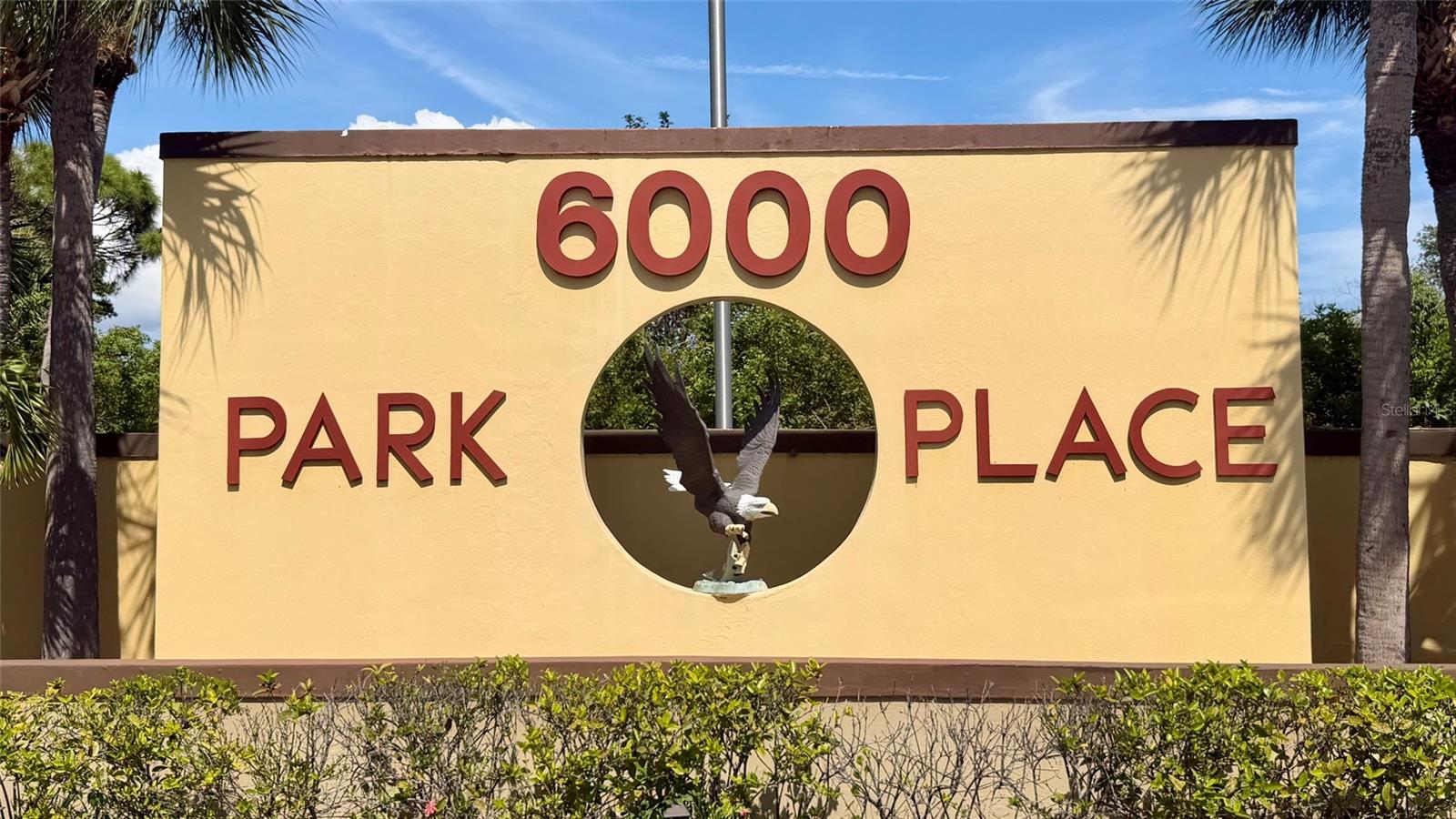 6000 PARK PLACE CONDO - Residential