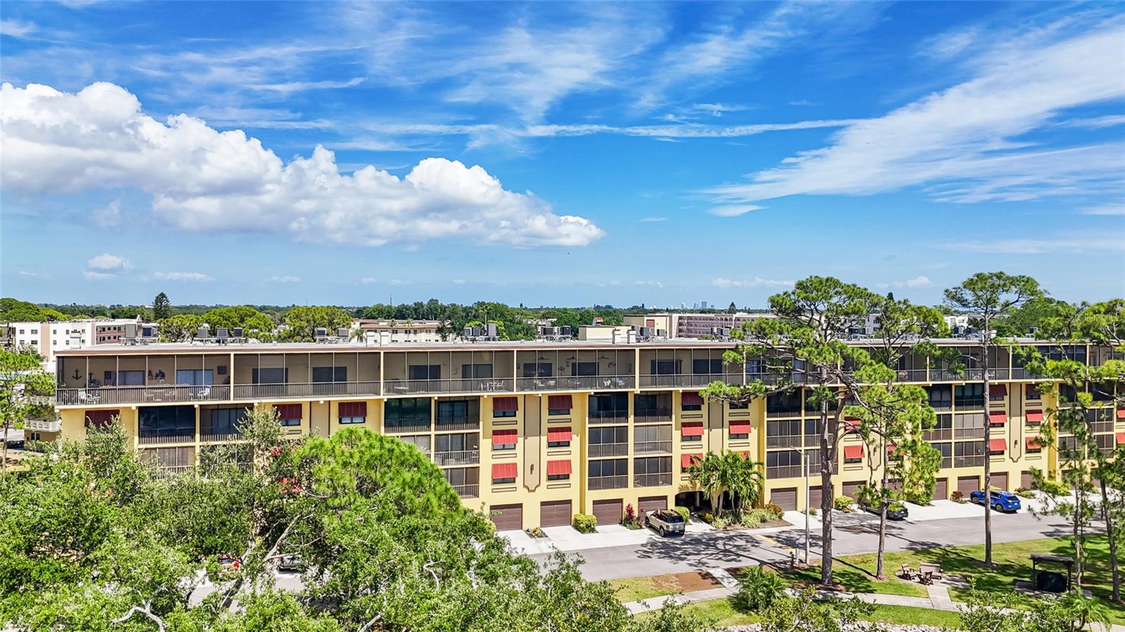 6000 PARK PLACE CONDO - Residential
