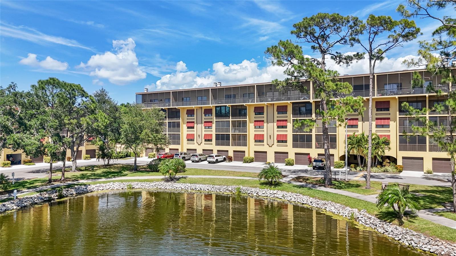 6000 PARK PLACE CONDO - Residential