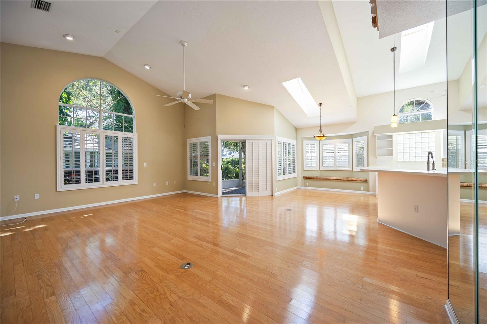 ARBOR OAKS SUB PH 2 - Residential