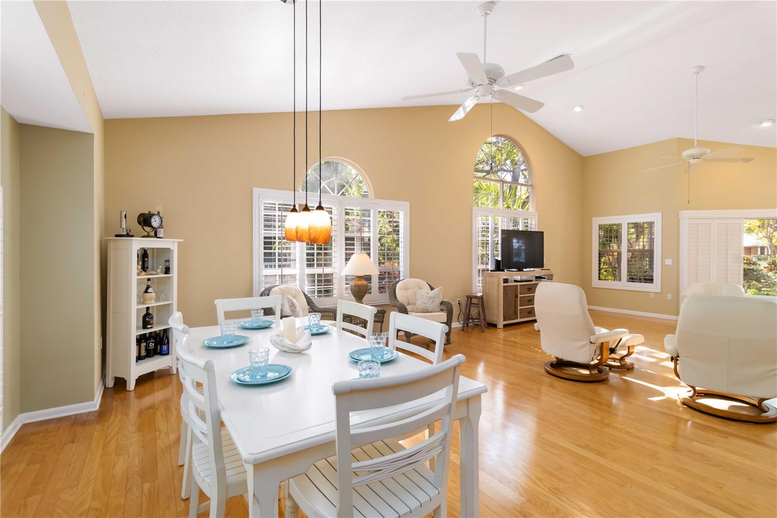 ARBOR OAKS SUB PH 2 - Residential