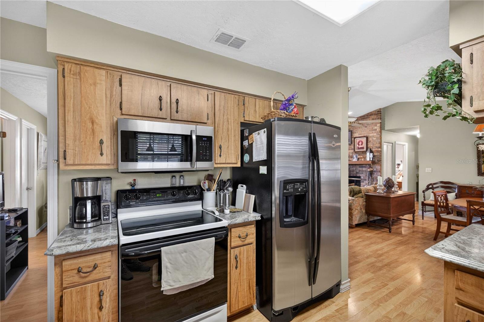 COUNTRYSIDE ESTATE - Residential