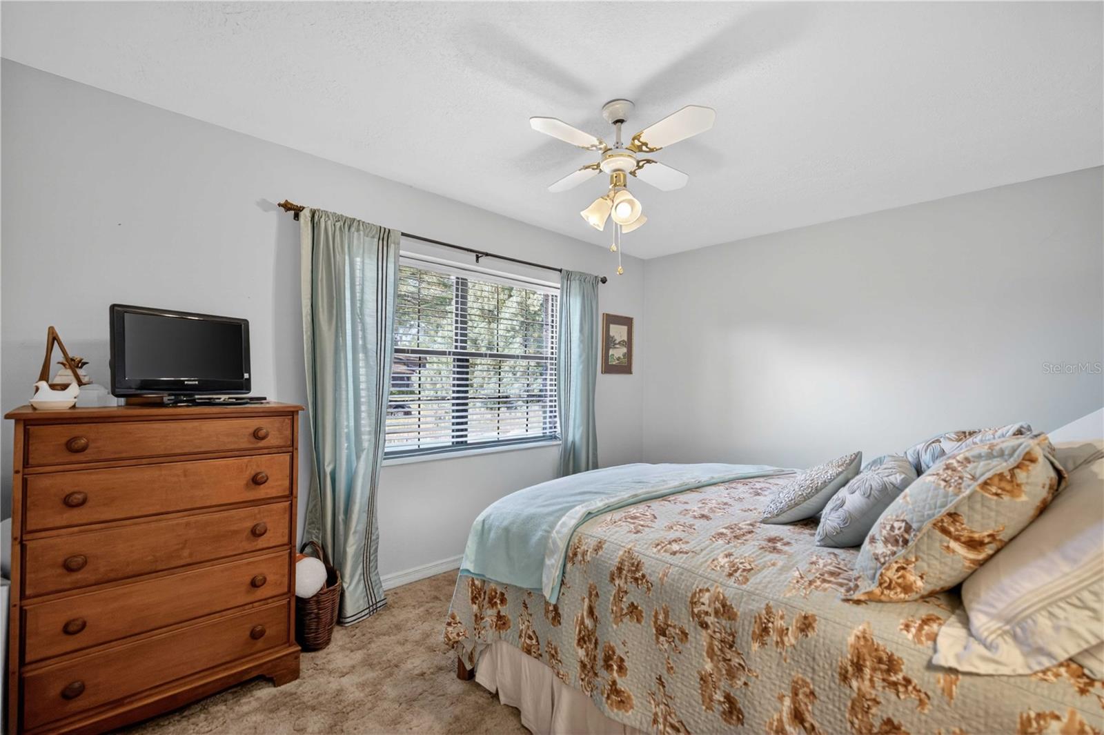 COUNTRYSIDE ESTATE - Residential