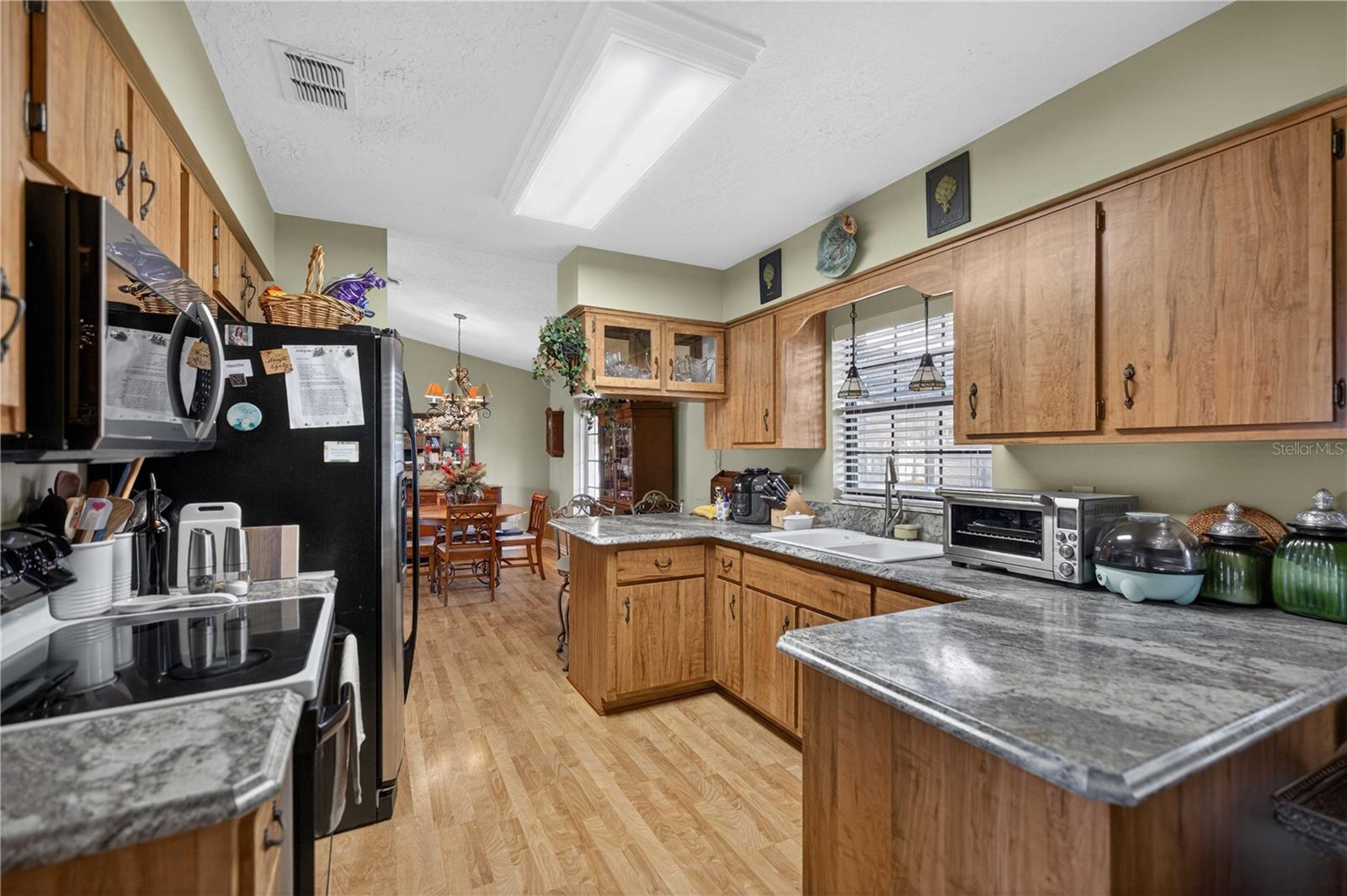 COUNTRYSIDE ESTATE - Residential