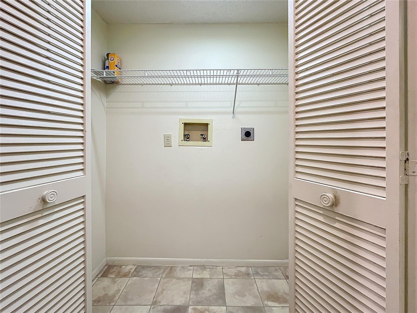 INVERNESS CONDO - Residential