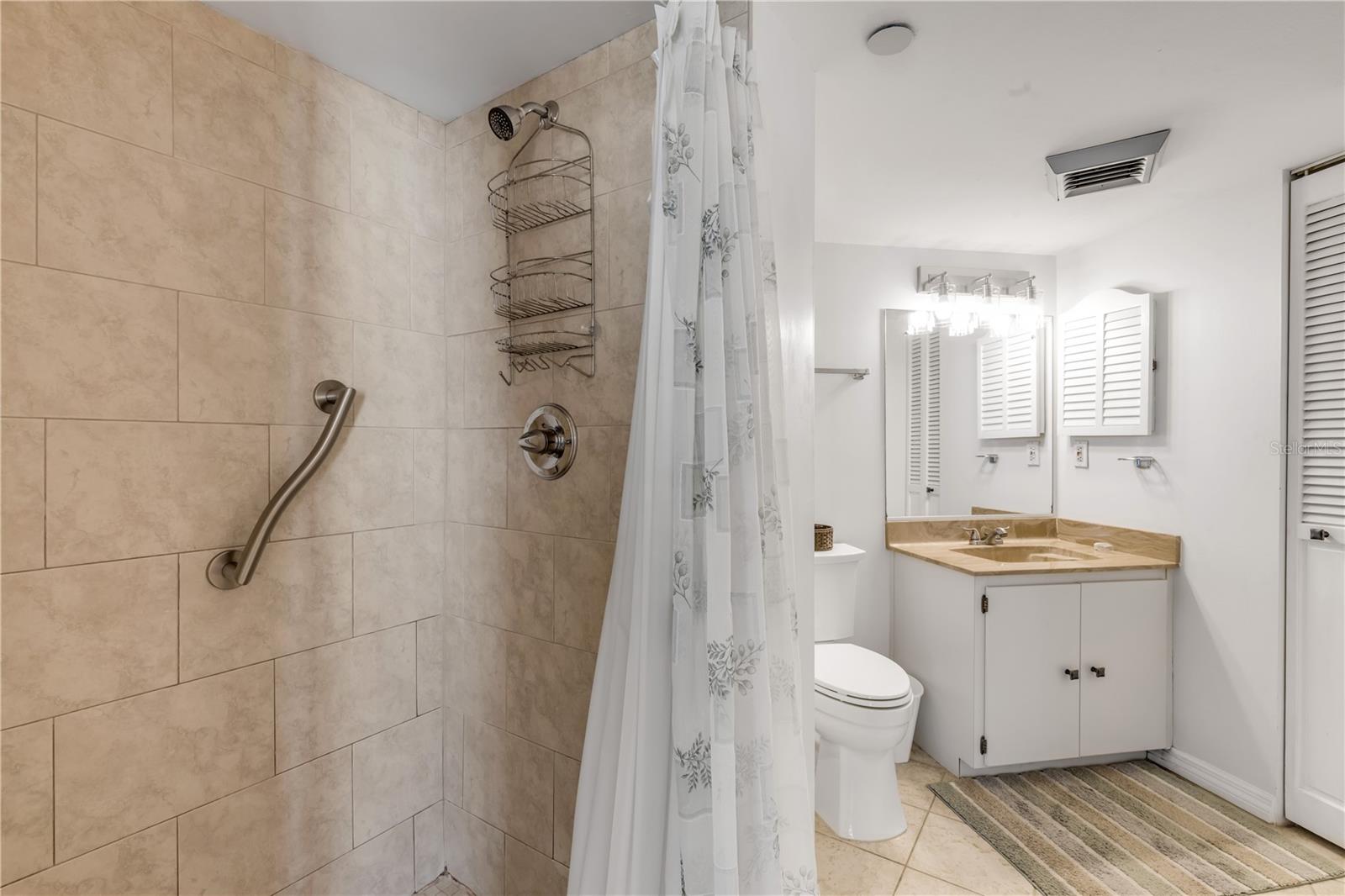 OCEANS WEST CONDO - Residential