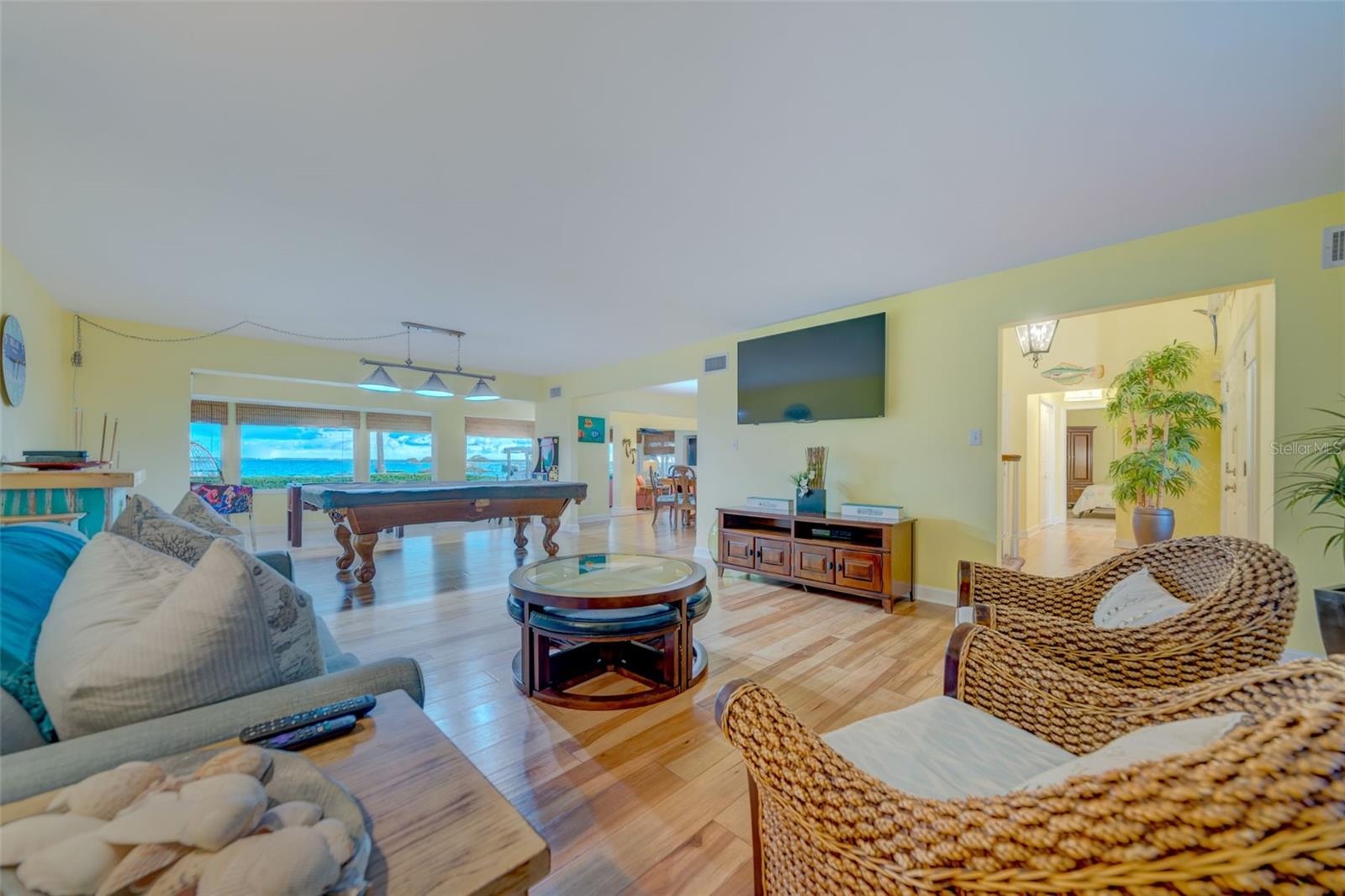 BAYWOOD VILLAGE - Residential