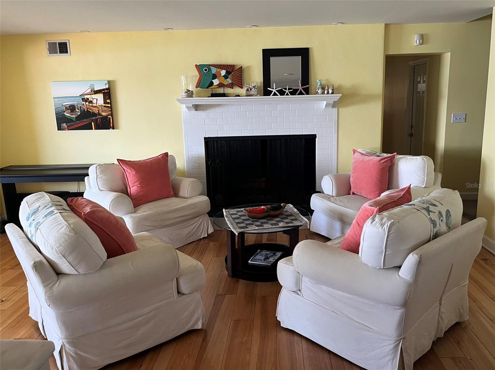 BAYWOOD VILLAGE - Residential