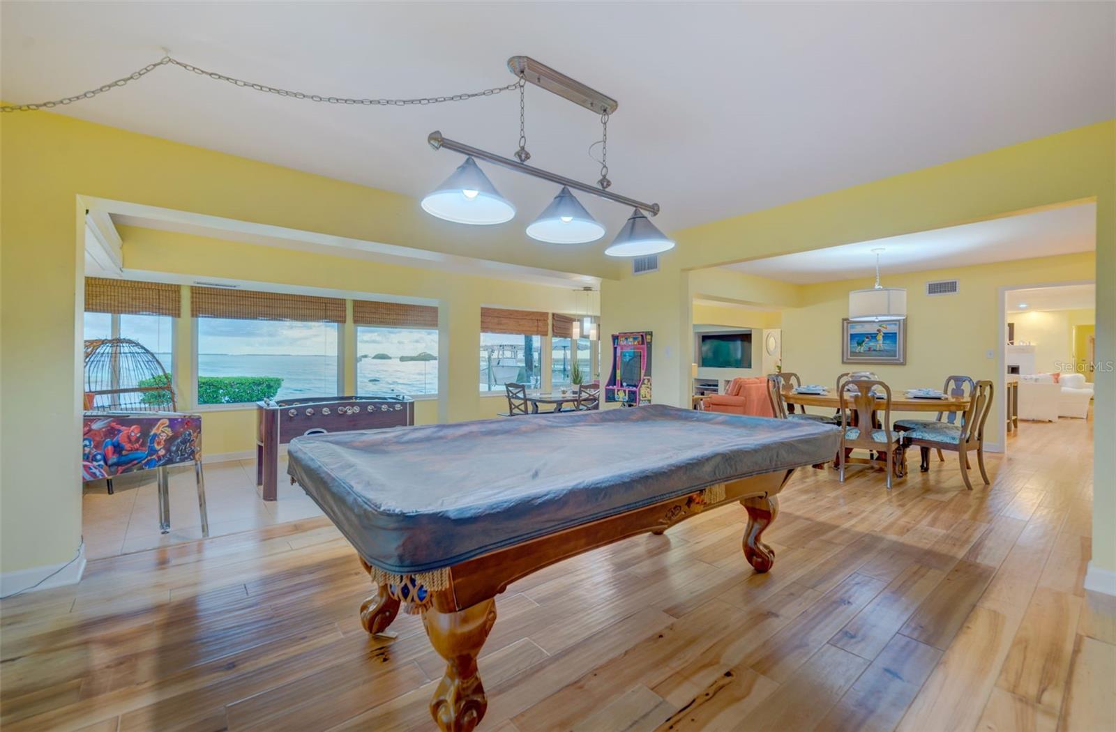 BAYWOOD VILLAGE - Residential