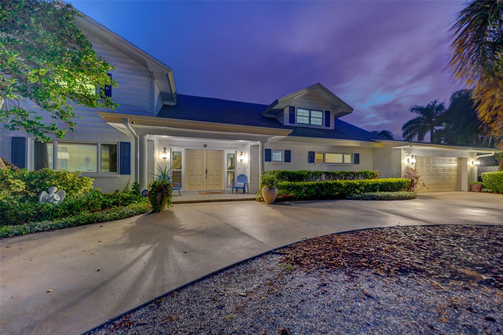 BAYWOOD VILLAGE - Residential