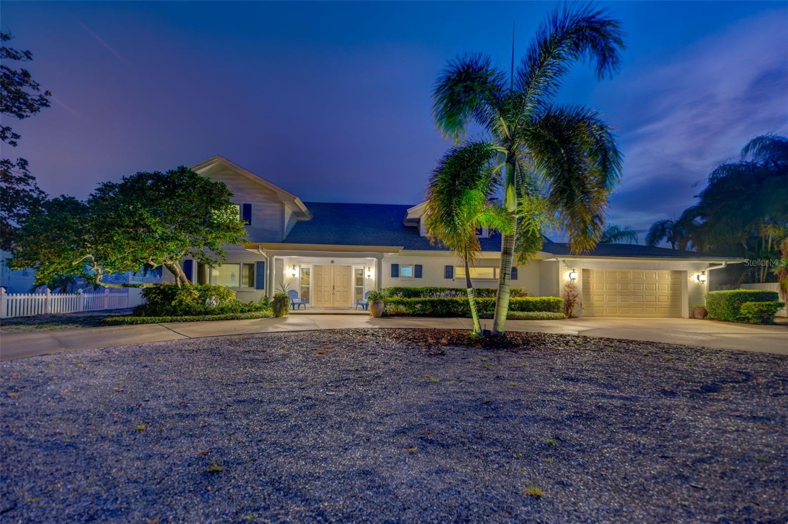 BAYWOOD VILLAGE - Residential