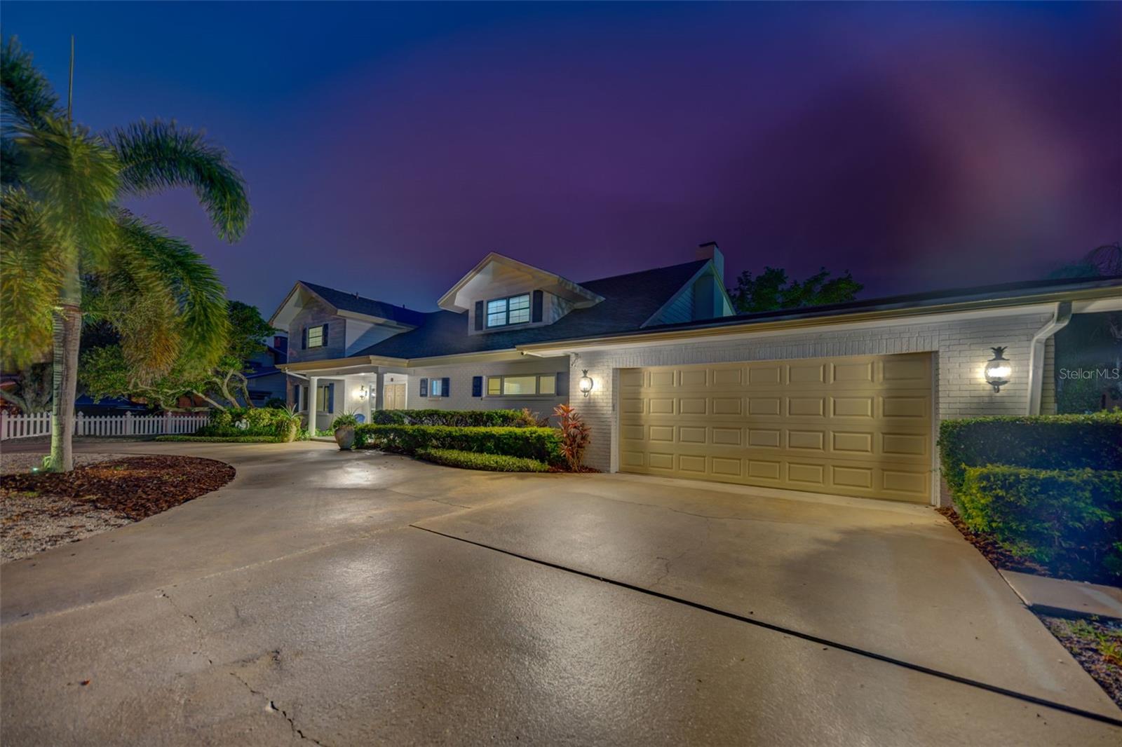 BAYWOOD VILLAGE - Residential