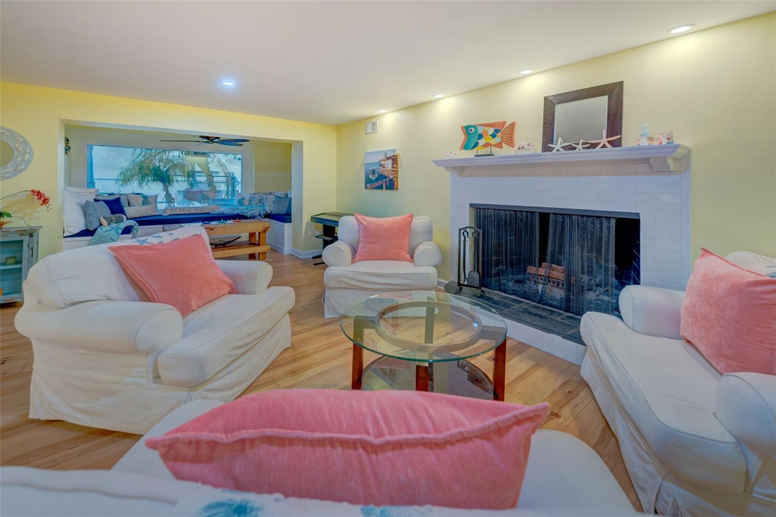 BAYWOOD VILLAGE - Residential