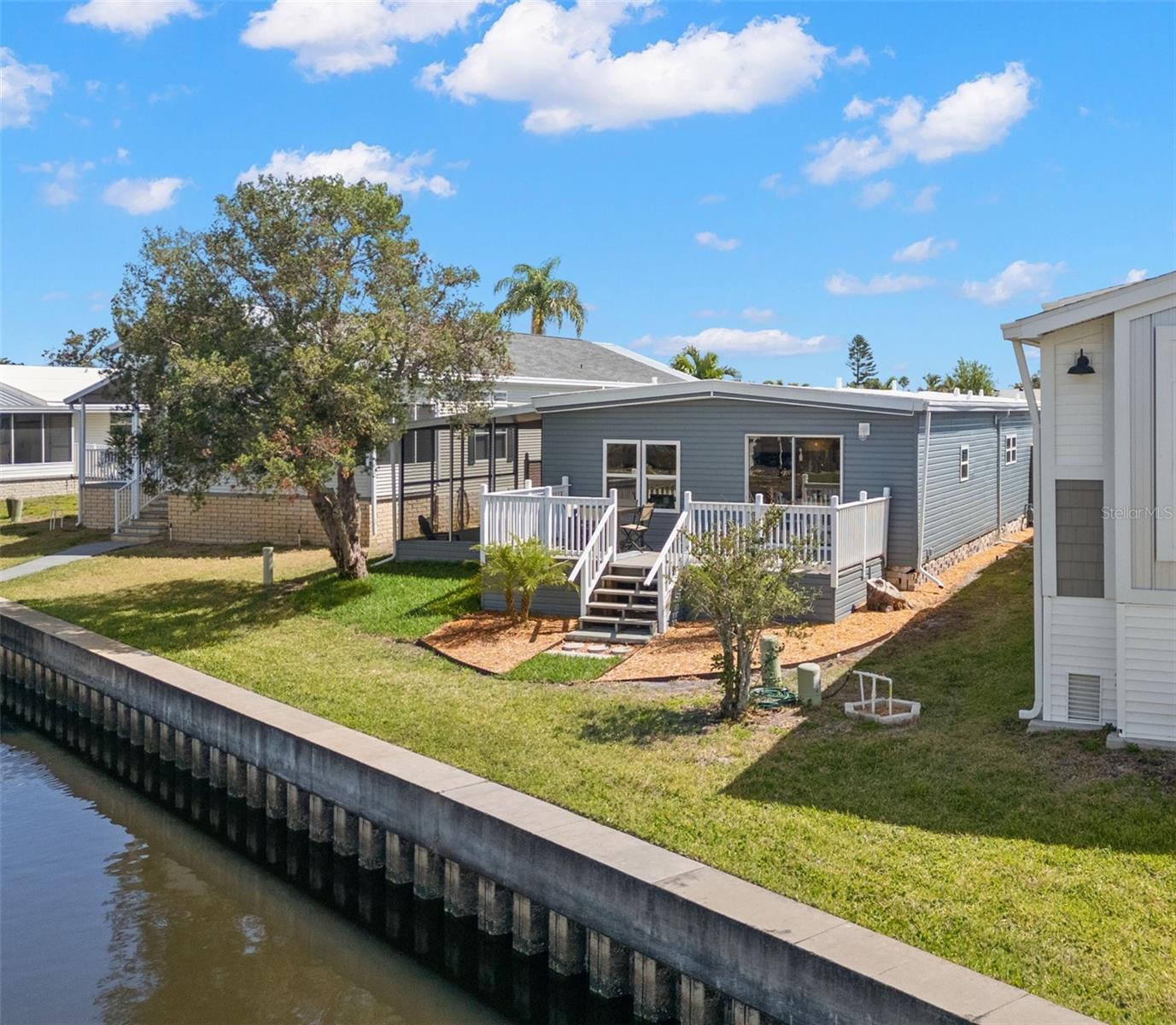 MOBEL AMERICANA MOBILE HOME PARK UNREC - Residential Lease