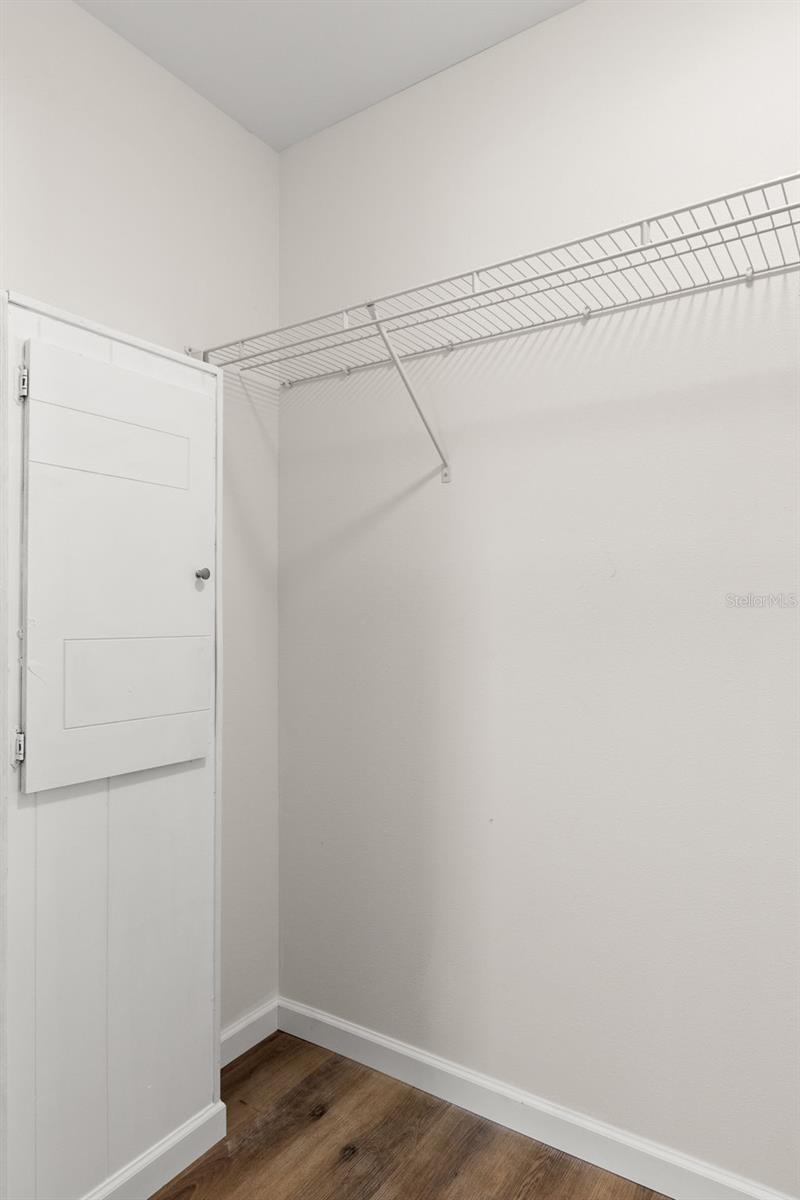 MOBEL AMERICANA MOBILE HOME PARK UNREC - Residential Lease