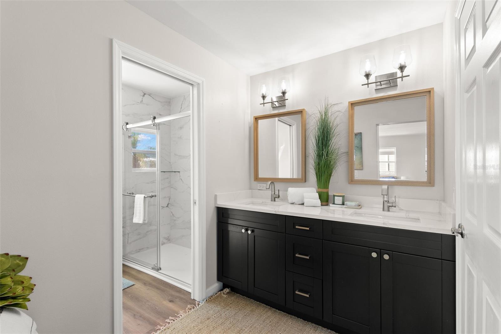 MOBEL AMERICANA MOBILE HOME PARK UNREC - Residential Lease