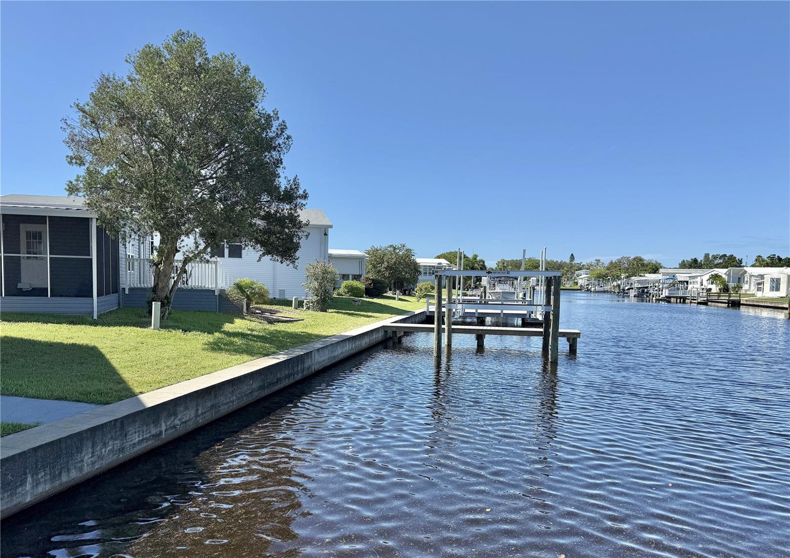 MOBEL AMERICANA MOBILE HOME PARK UNREC - Residential Lease