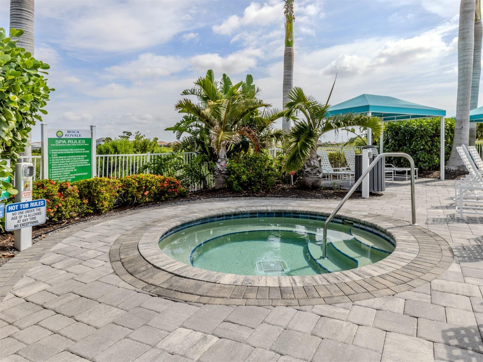 BOCA ROYALE PH 1 UN 14 - Residential