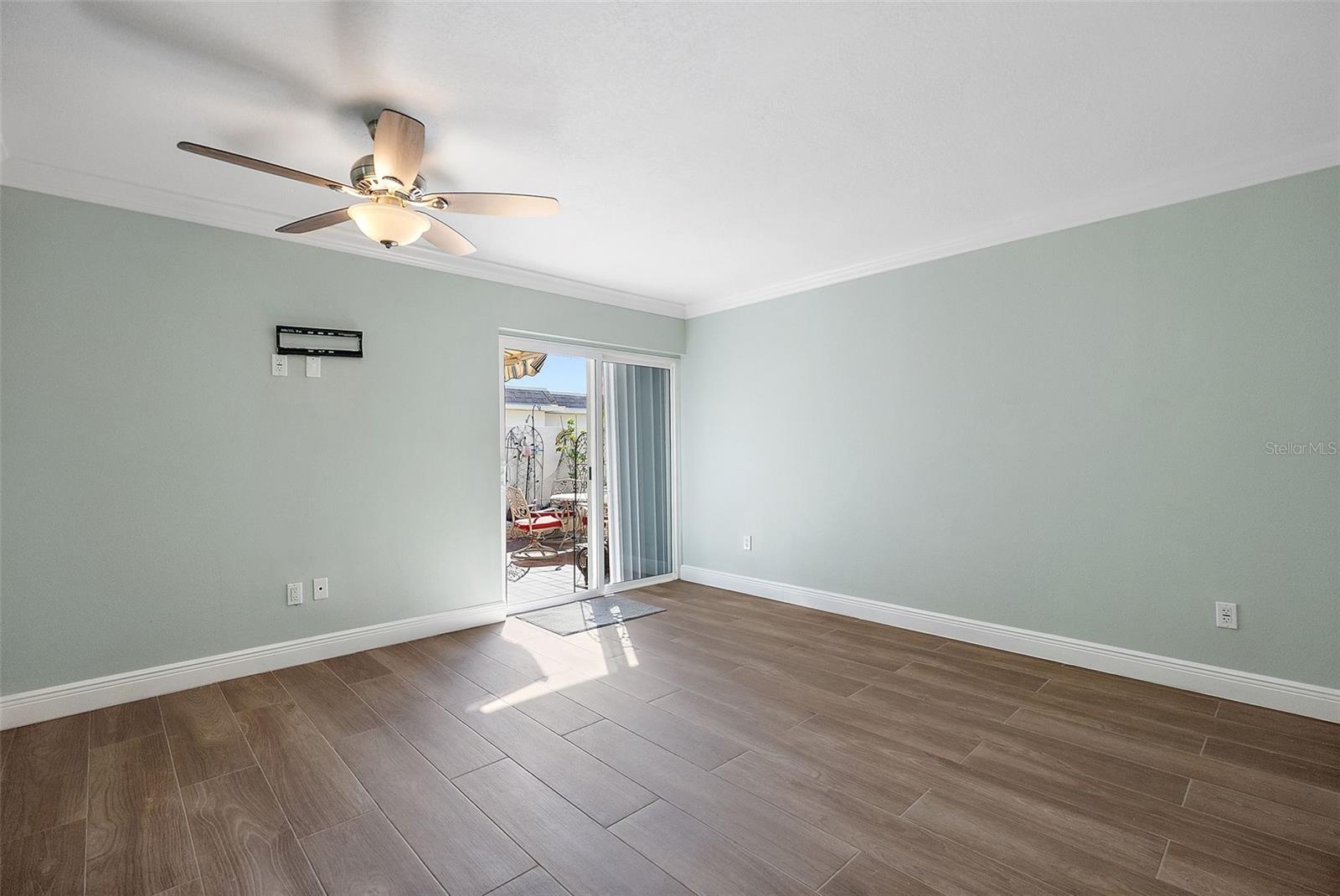 BOCA CIEGA POINT EAST - Residential
