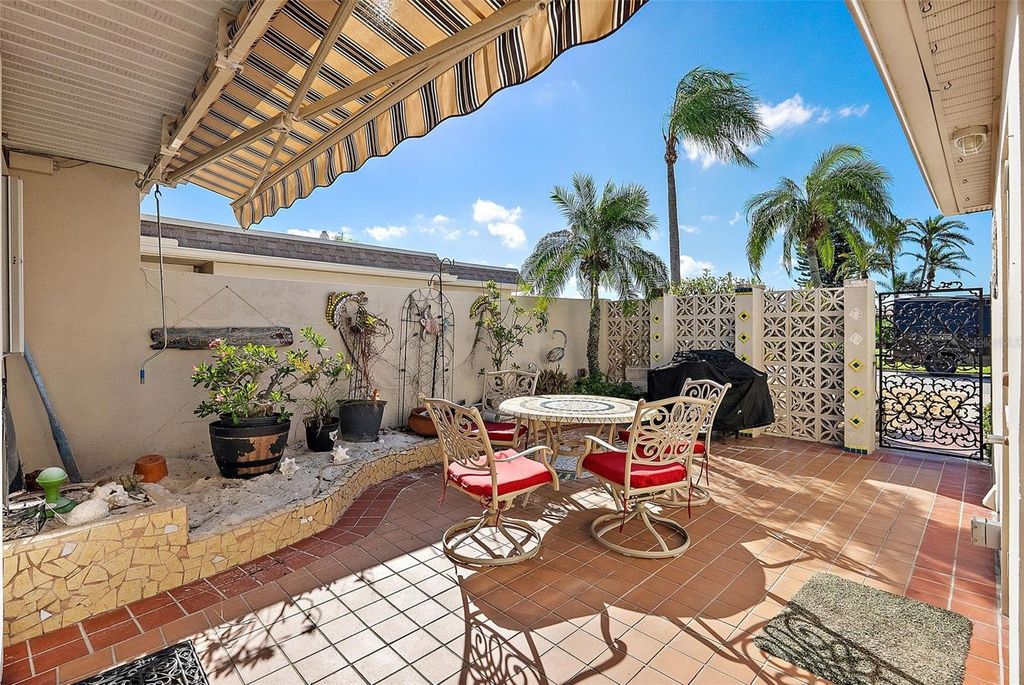 Photo of 325 Boca Ciega Point Boulevard, St Petersburg, FL 33708 (MLS # TB8436809)
