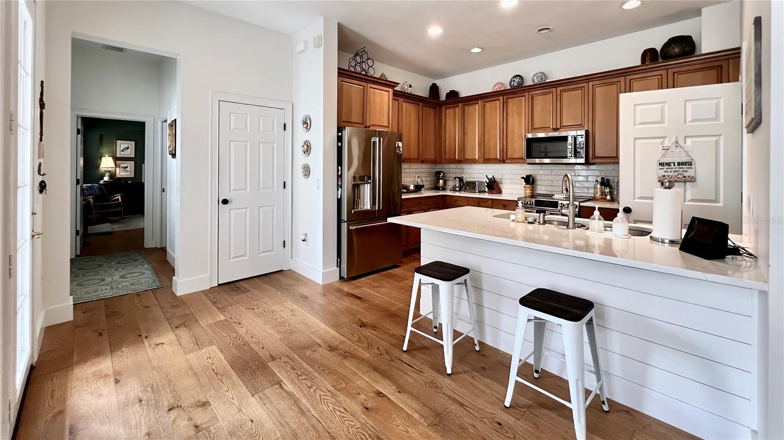 SPRING PARK TWNHMS OF SOUTH VILLAGE - Residential