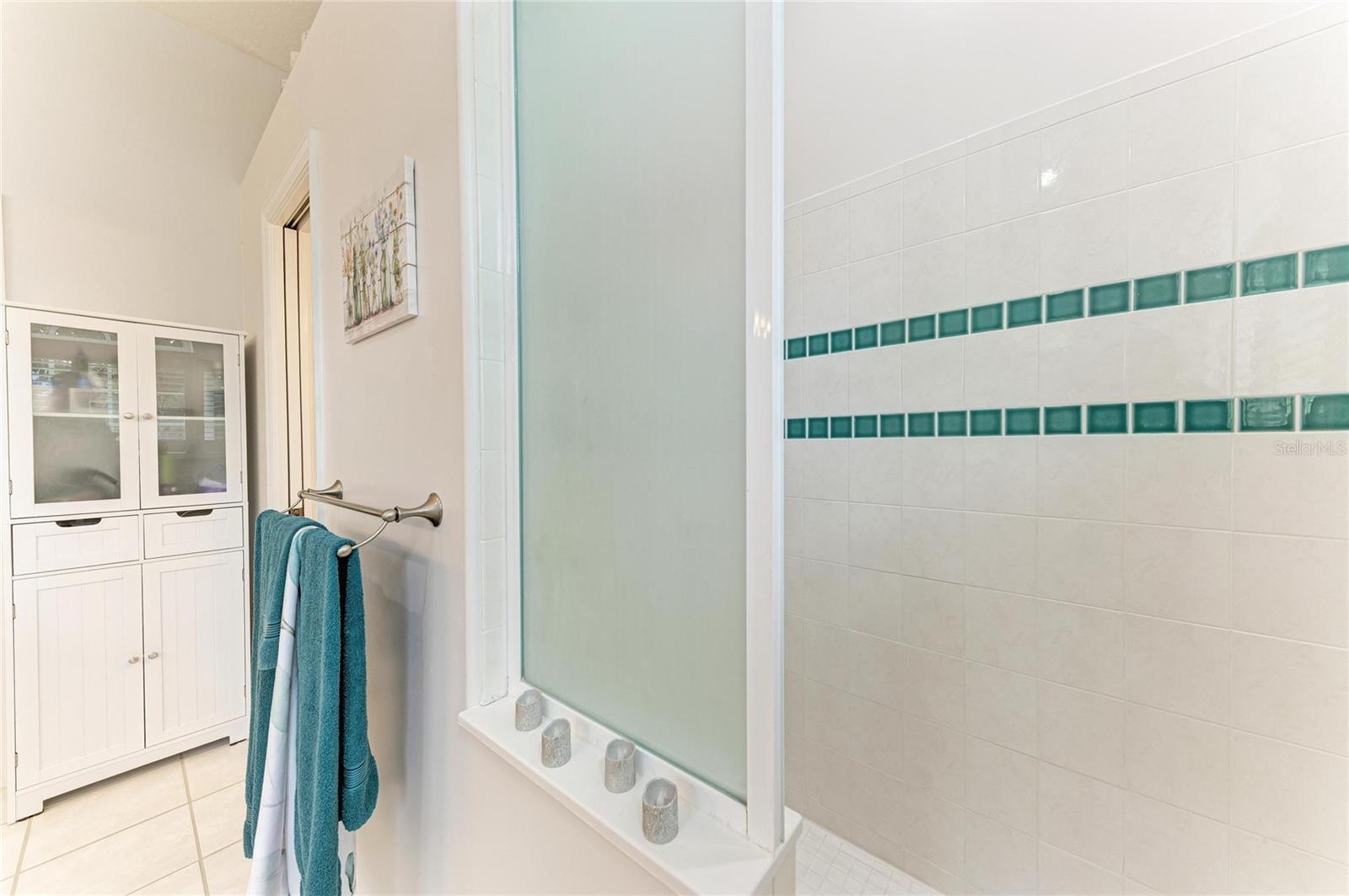 RIVERDALE REV - Residential