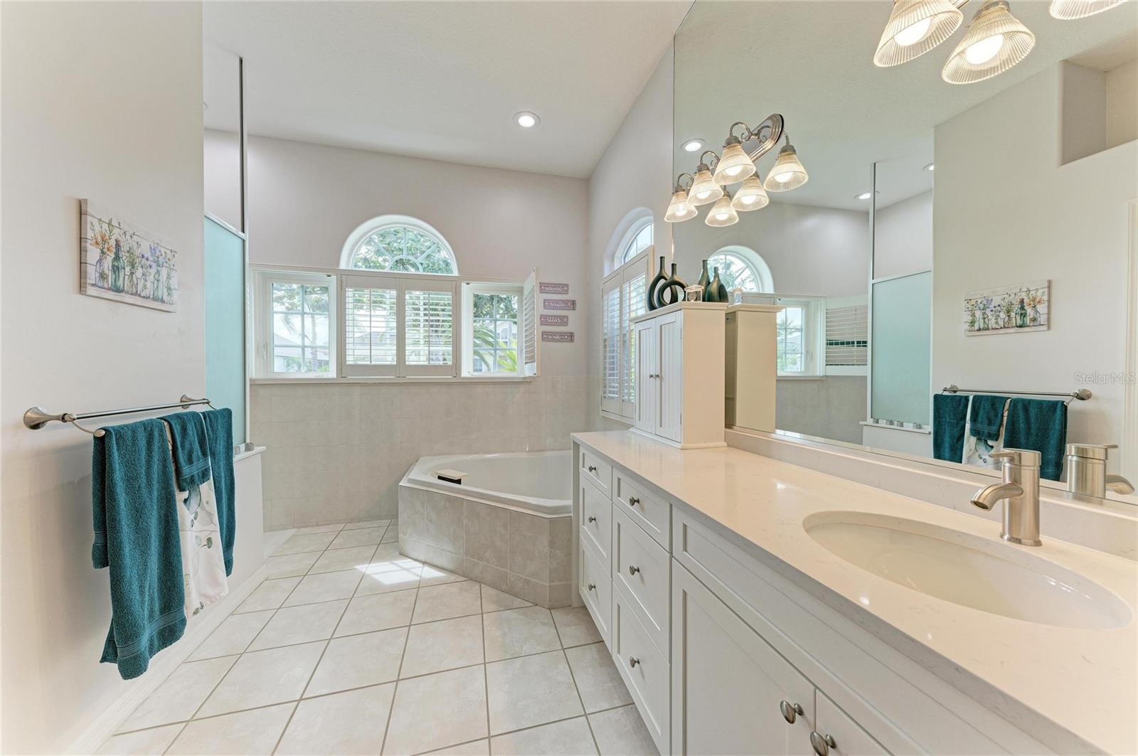 RIVERDALE REV - Residential