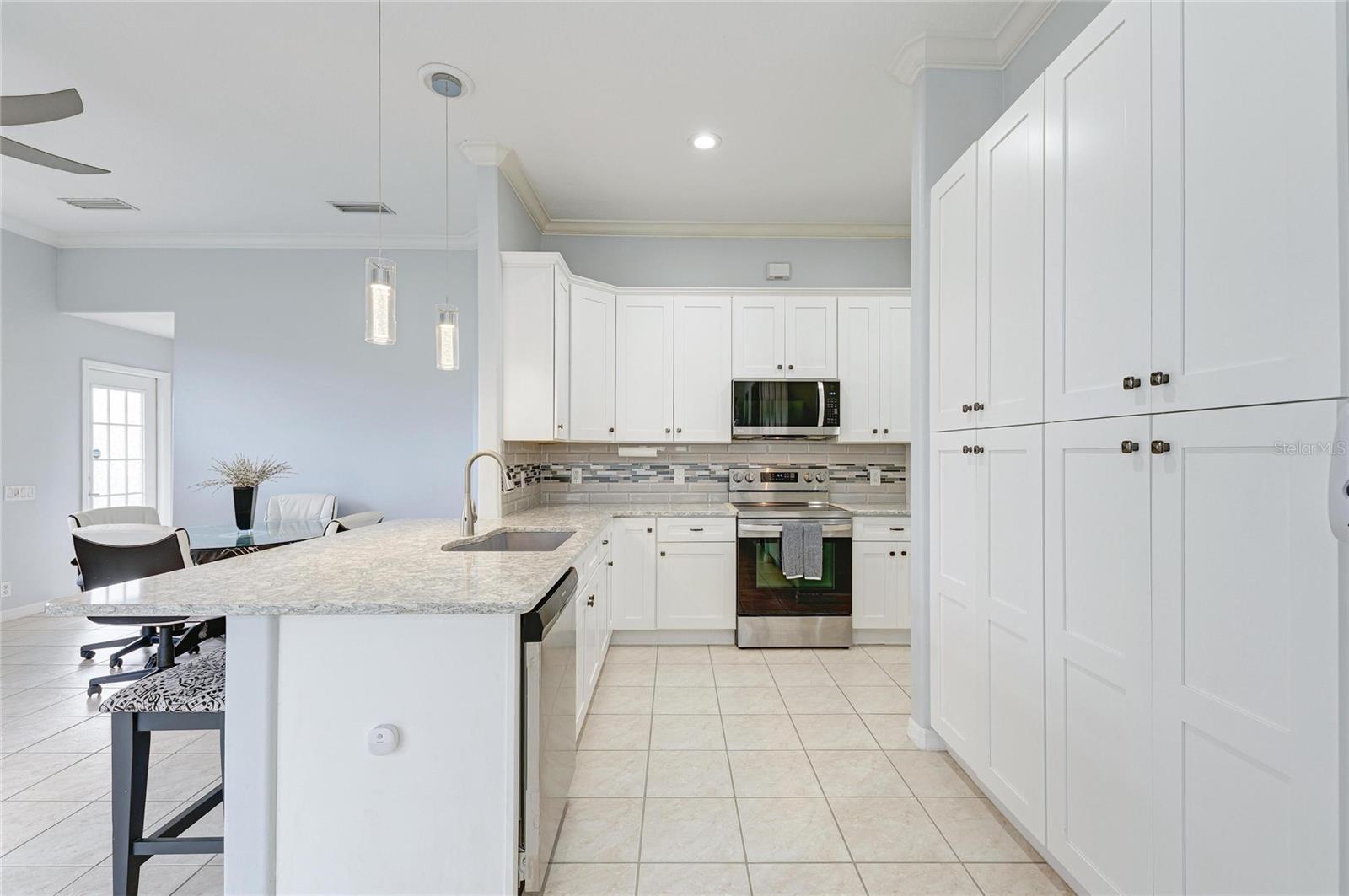 RIVERDALE REV - Residential